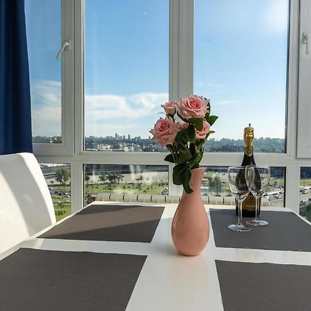Fashionable Panoramic Apartments Dnieper. Obolon Κίεβο Εξωτερικό φωτογραφία