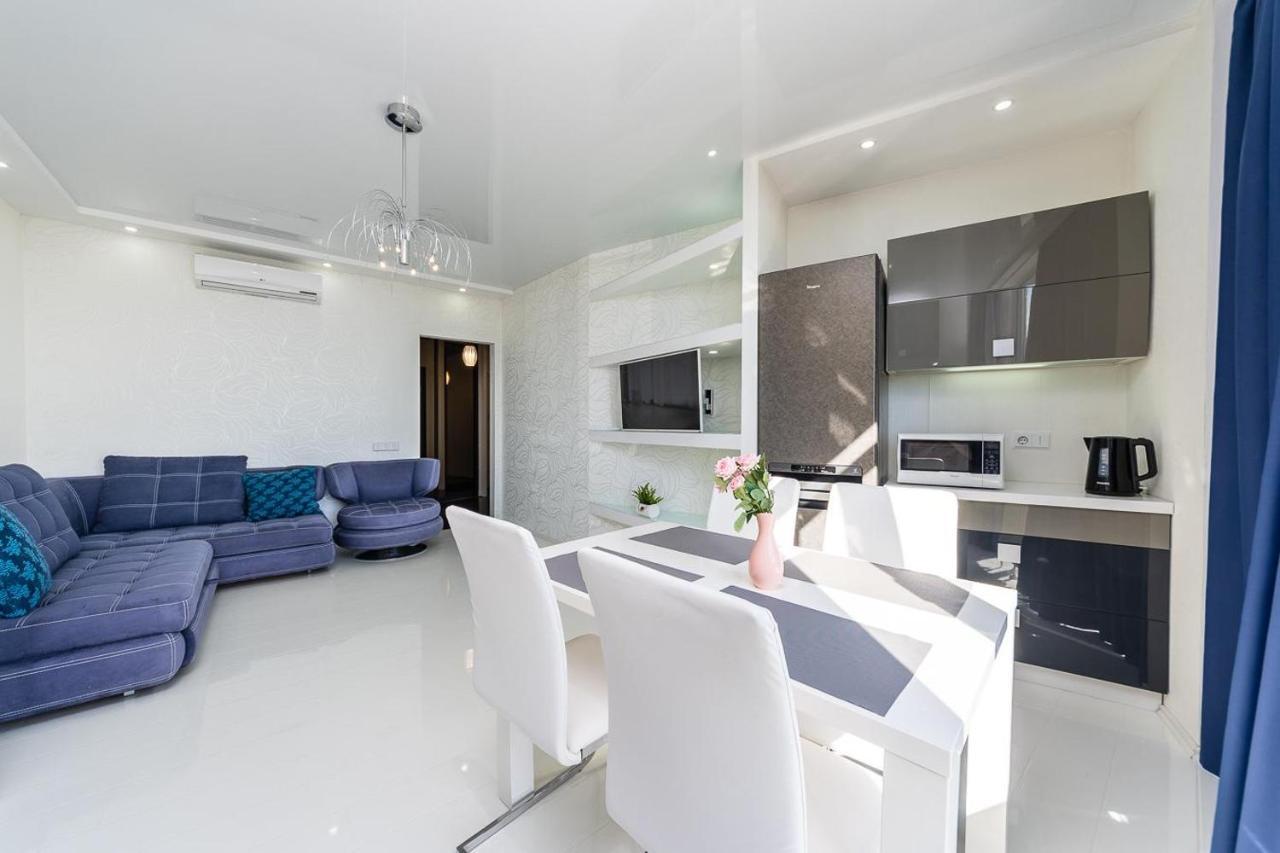 Fashionable Panoramic Apartments Dnieper. Obolon Κίεβο Εξωτερικό φωτογραφία